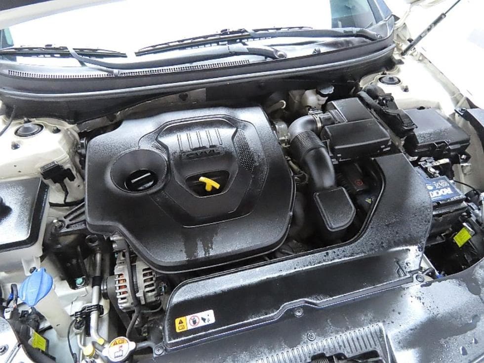 Hyundai Sonata LF2.0 Premium Standard - 10