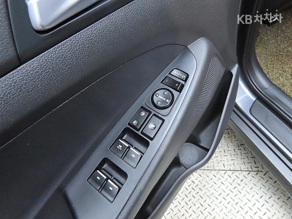 Hyundai All New TucsonDiesel(e-VGT R)2.0 2WD Modern - 13