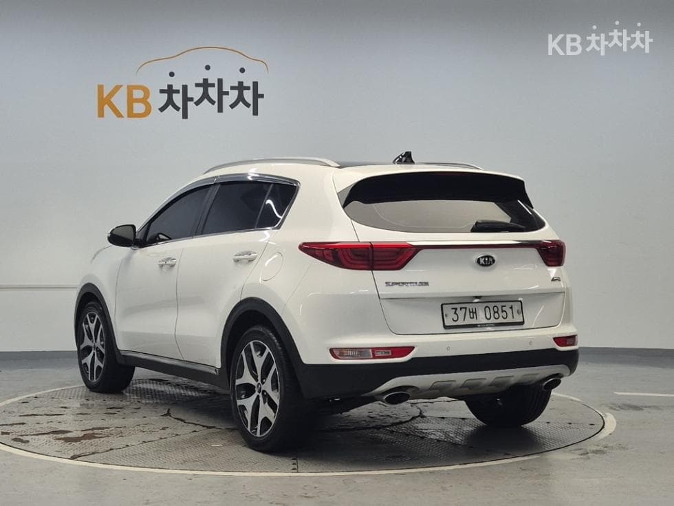 Киа Sportage 4-то поколениеДизел 2.0 4x4 Noblesse Специал (специален признак/издание) - 2