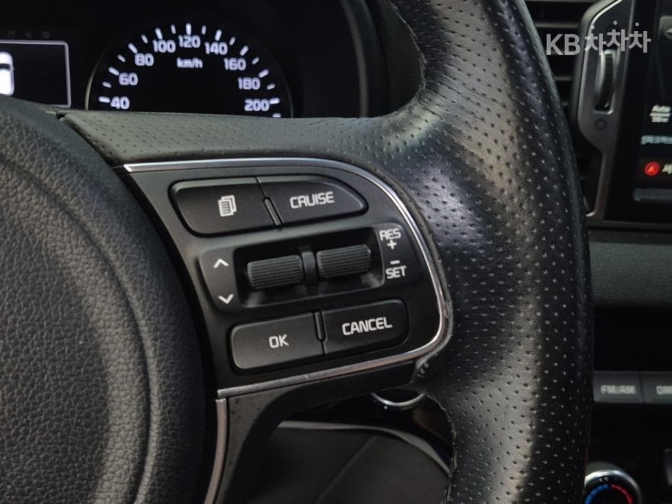 Киа Sportage 4-то поколениеДизел 2.0 4x4 Noblesse Специал (специален признак/издание) - 16