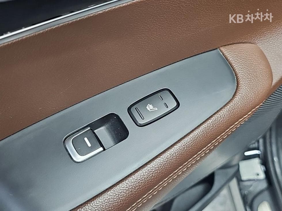 Киа All NewSorentoДизел 2.2 2WD Noblesse Специал (специален признак/издание) - 13