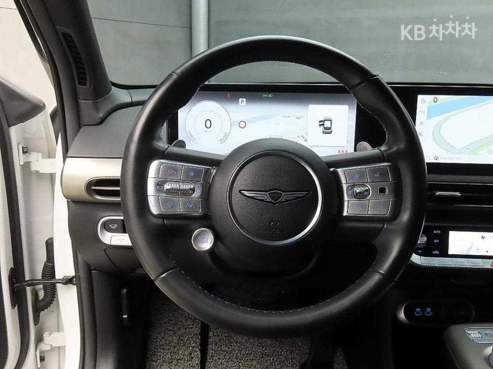 Дженезис GV60Стандартен AWD Стандартен - 9