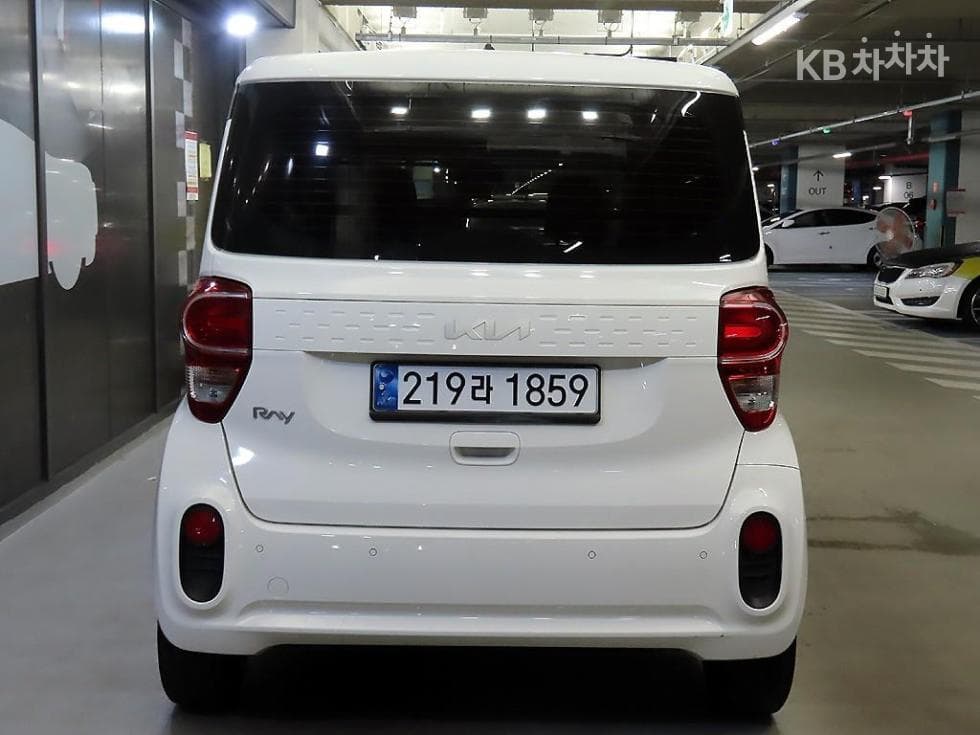 Киа The New (фейслифт) Рей (ван) Ван1.0 Бензин Ван 2-местен Стандартен - 5