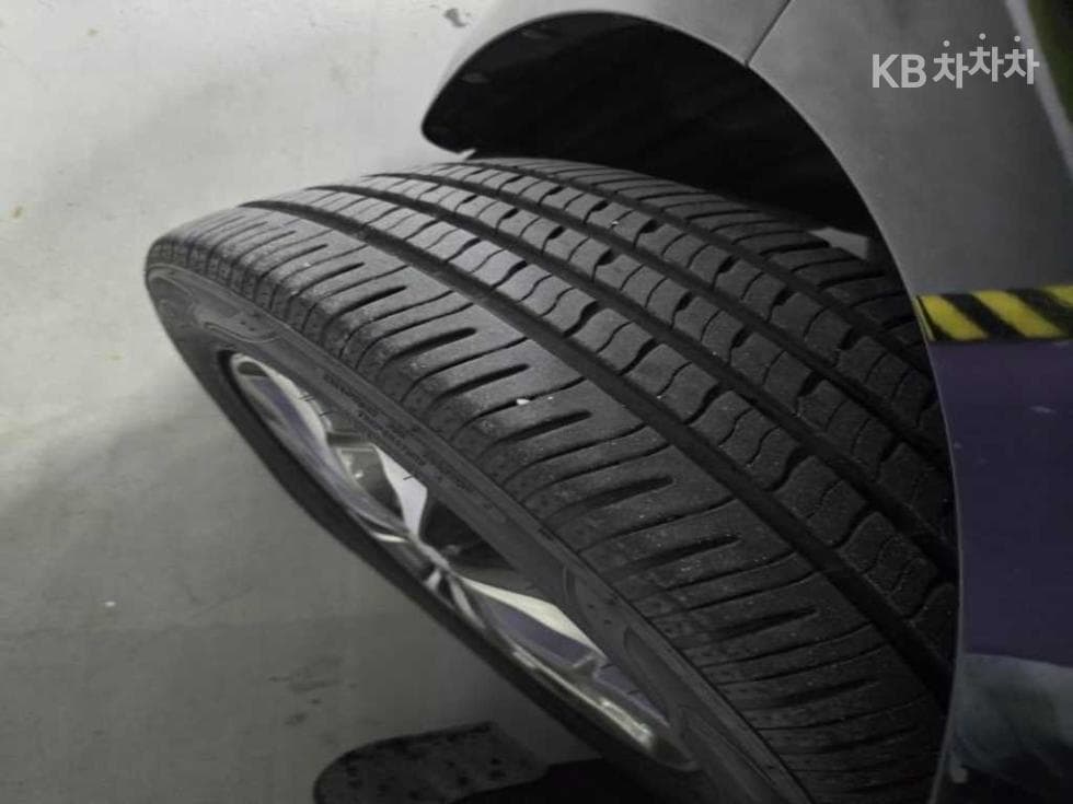 Киа All New Канивал9-местен 2.2 Дизел Лукс - 20