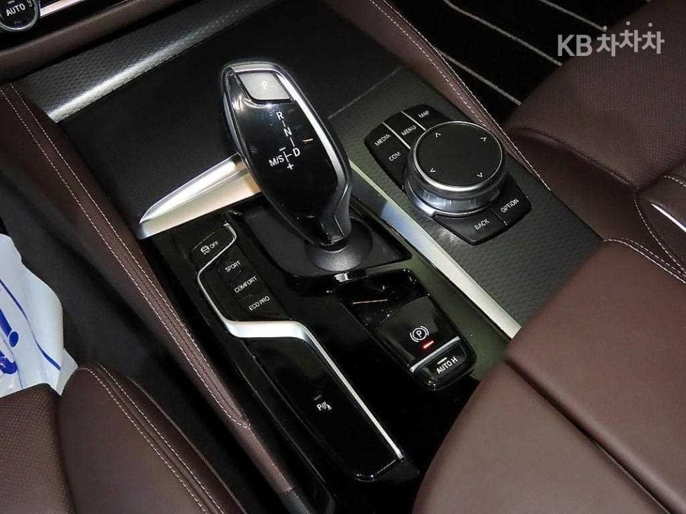 BMW 올Нов5 Серия (G30)523d M Sport - 12