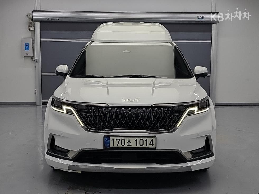 Kia Carnival 4th generationHigh Limousine (Carnival) D2.2 7-seater (Limousine) Signature - 2