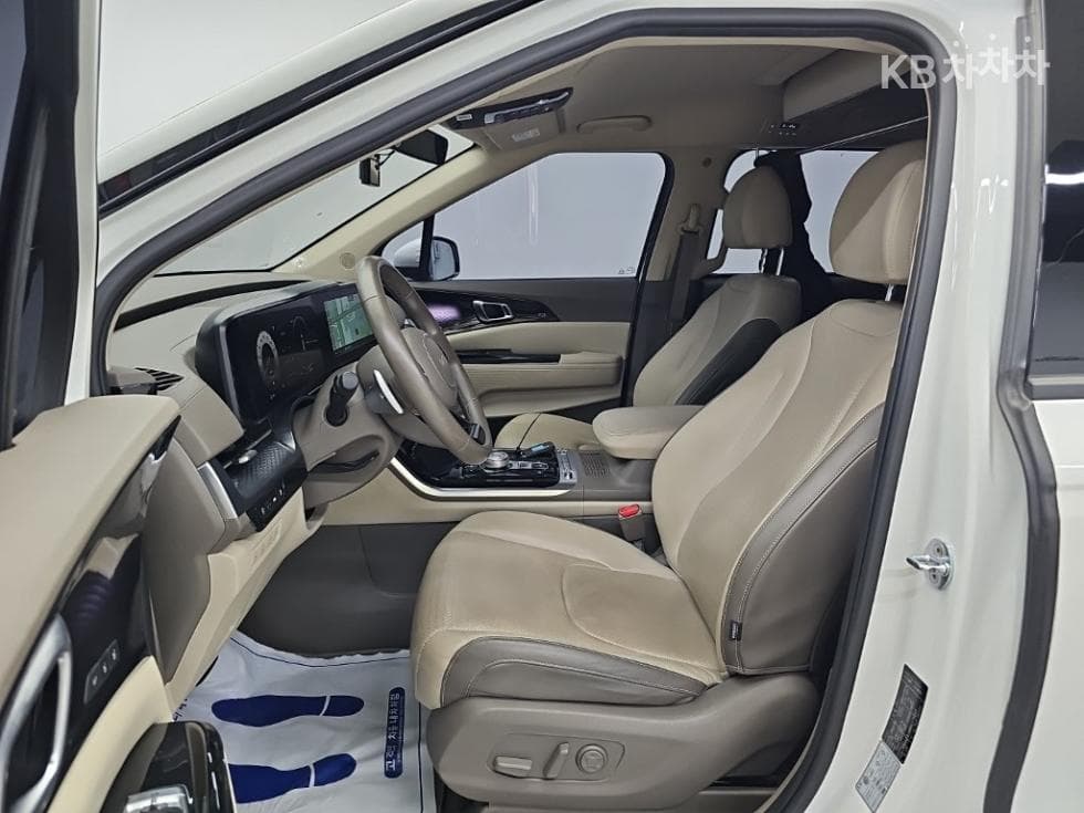 Kia Carnival 4th generationHigh Limousine (Carnival) D2.2 7-seater (Limousine) Signature - 11