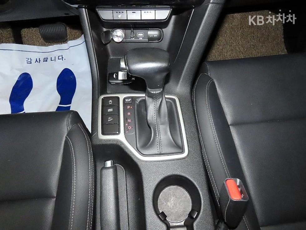 Kia Sportage 4th generationDiesel 1.7 2WD Noblesse - 12