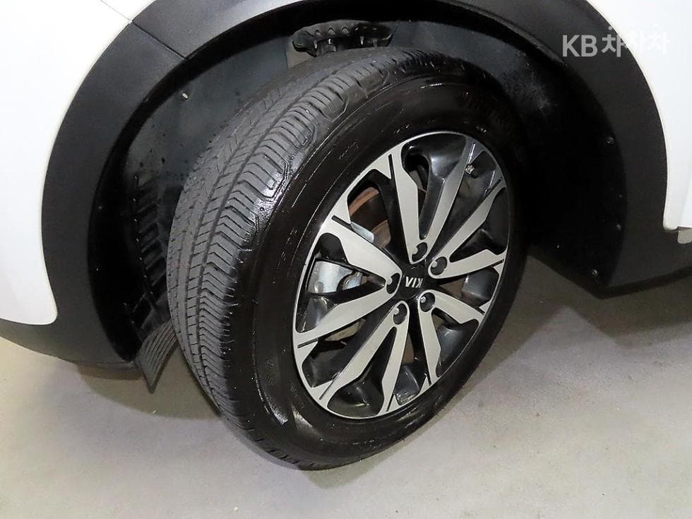 Kia Sportage 4th generationDiesel 1.7 2WD Noblesse - 20