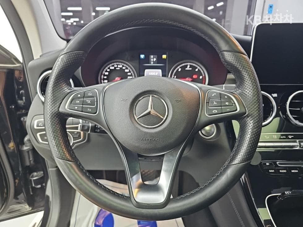 Mercedes-Benz GLC(X253)220 d 4Matic COUPE Стандартен - 9