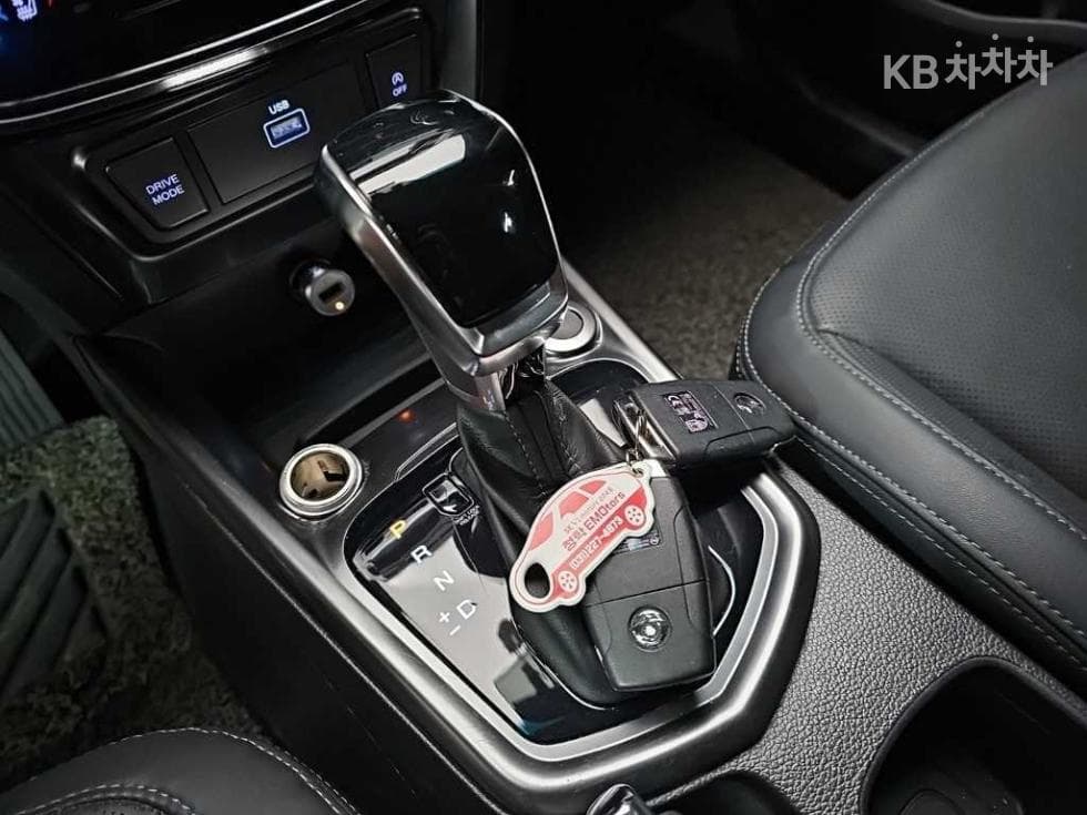 KG Mobility Very New (facelift/refresh; particularly for Tivoli) TivoliGasoline V5 2WD Standard - 8