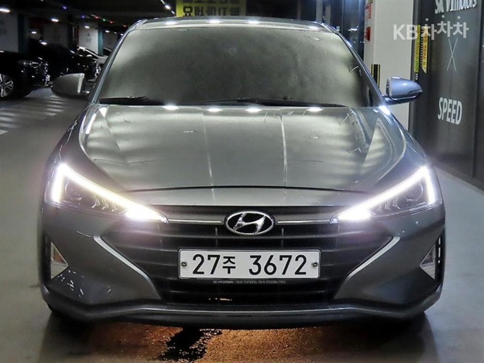 Hyundai The New (facelift) Avante (Elantra) ADSmartstream G1.6 Style - 2