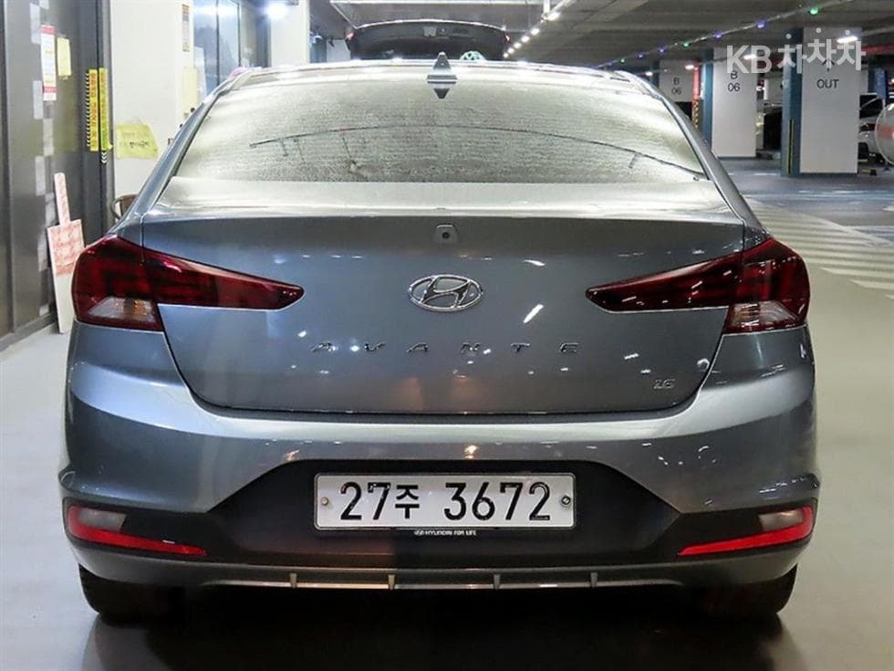 Hyundai The New (facelift) Avante (Elantra) ADSmartstream G1.6 Style - 5