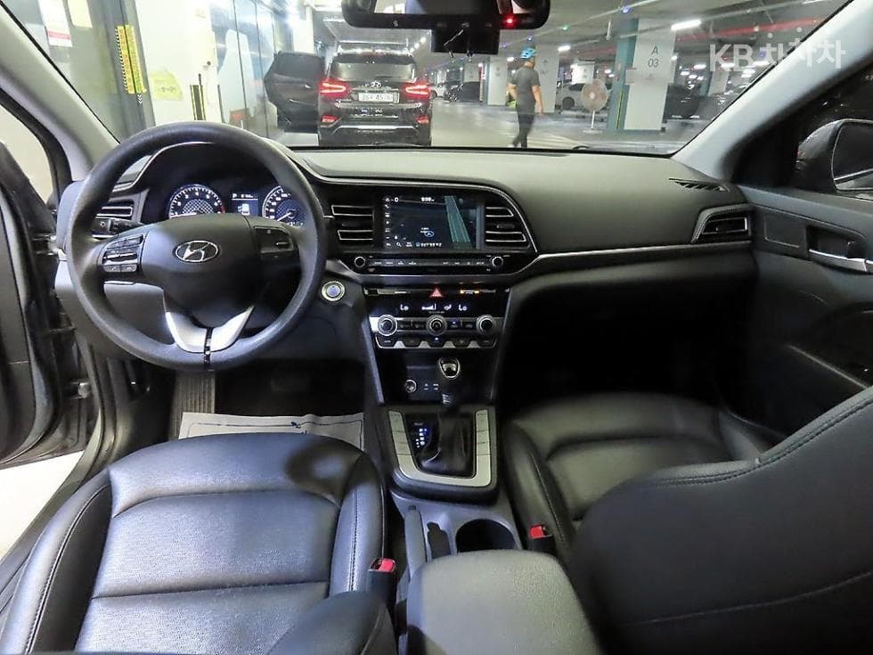 Hyundai The New (facelift) Avante (Elantra) ADSmartstream G1.6 Style - 10