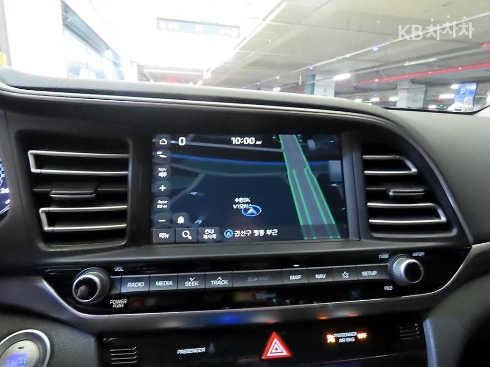 Hyundai The New (facelift) Avante (Elantra) ADSmartstream G1.6 Style - 14