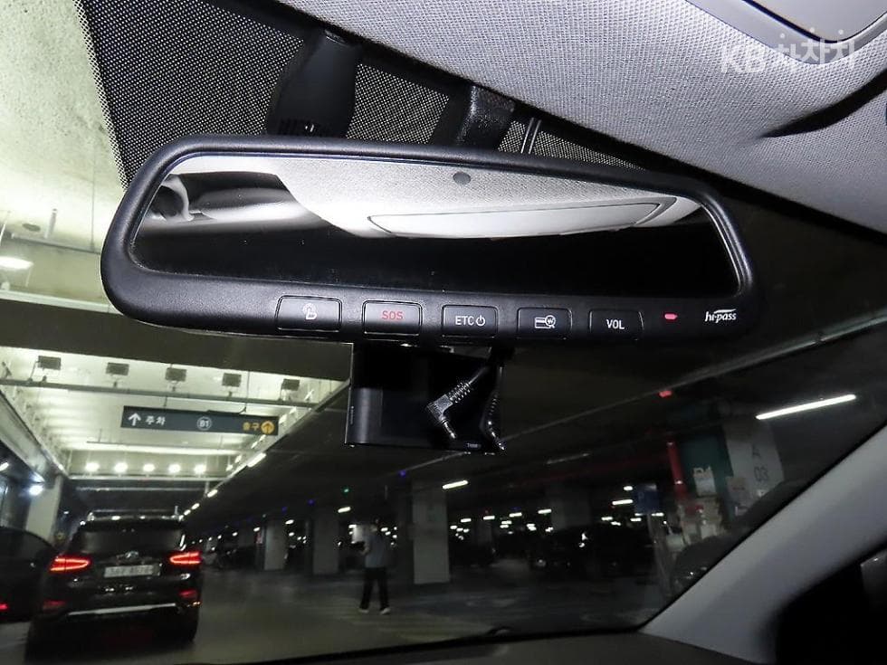 Hyundai The New (facelift) Avante (Elantra) ADSmartstream G1.6 Style - 15