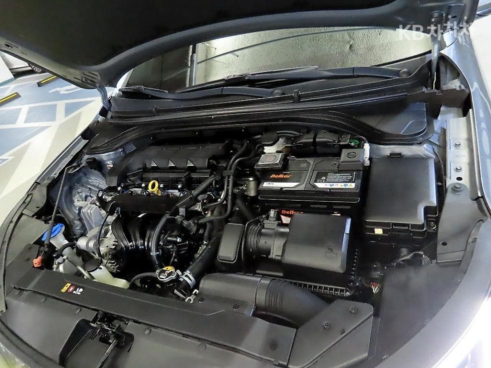 Hyundai The New (facelift) Avante (Elantra) ADSmartstream G1.6 Style - 19