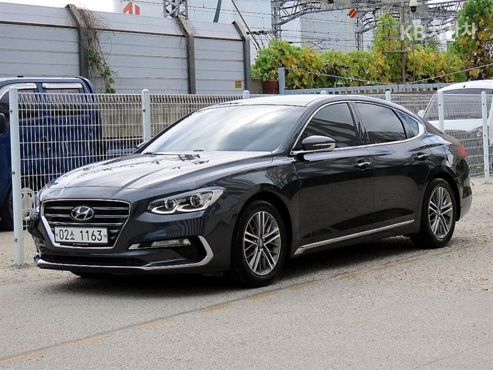 Hyundai Grandeur (Azera)IG2.4 Premium Standard - 2