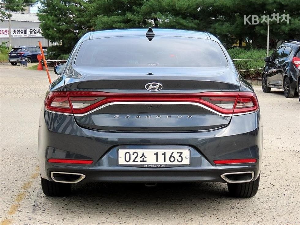 Hyundai Grandeur (Azera)IG2.4 Premium Standard - 4