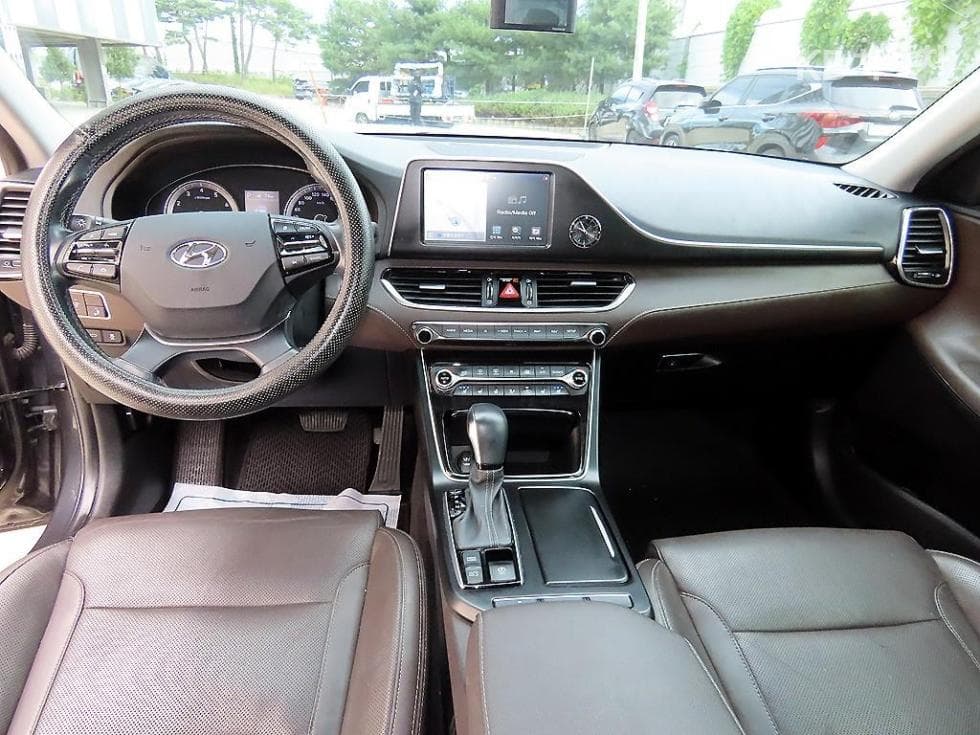 Hyundai Grandeur (Azera)IG2.4 Premium Standard - 7