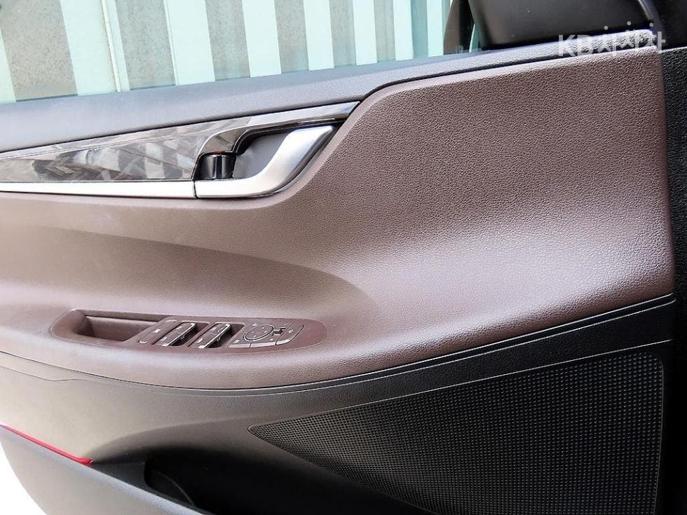 Hyundai Grandeur (Azera)IG2.4 Premium Standard - 11