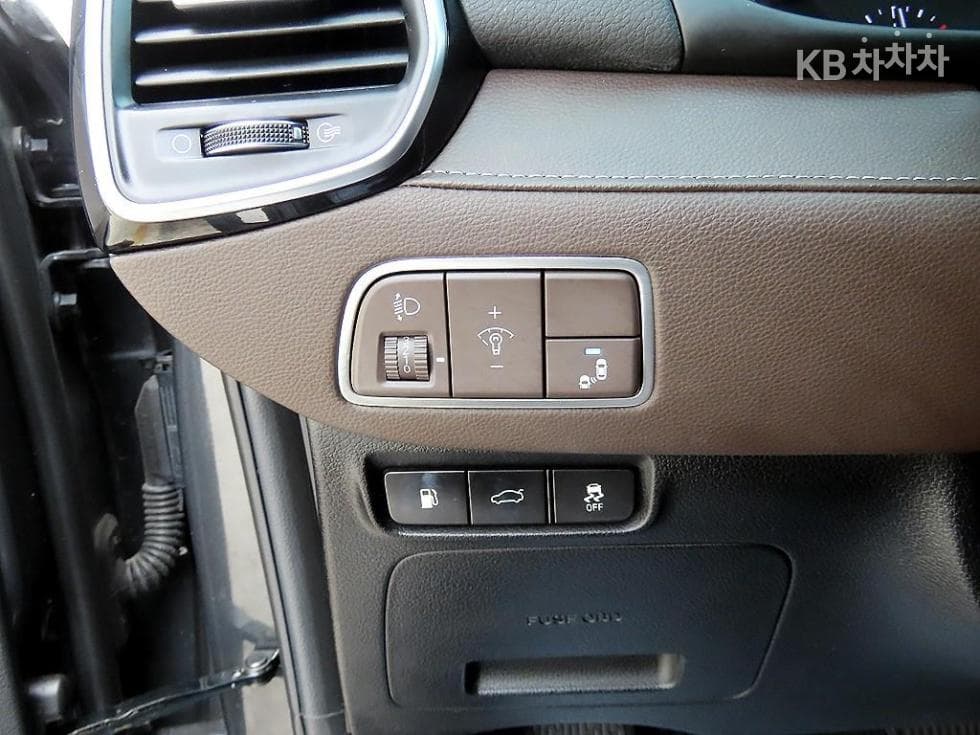 Hyundai Grandeur (Azera)IG2.4 Premium Standard - 12