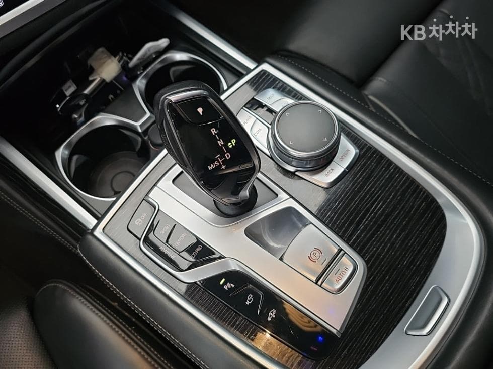 BMW 7시리즈 (G11)740Li xDrive M Sport - 8