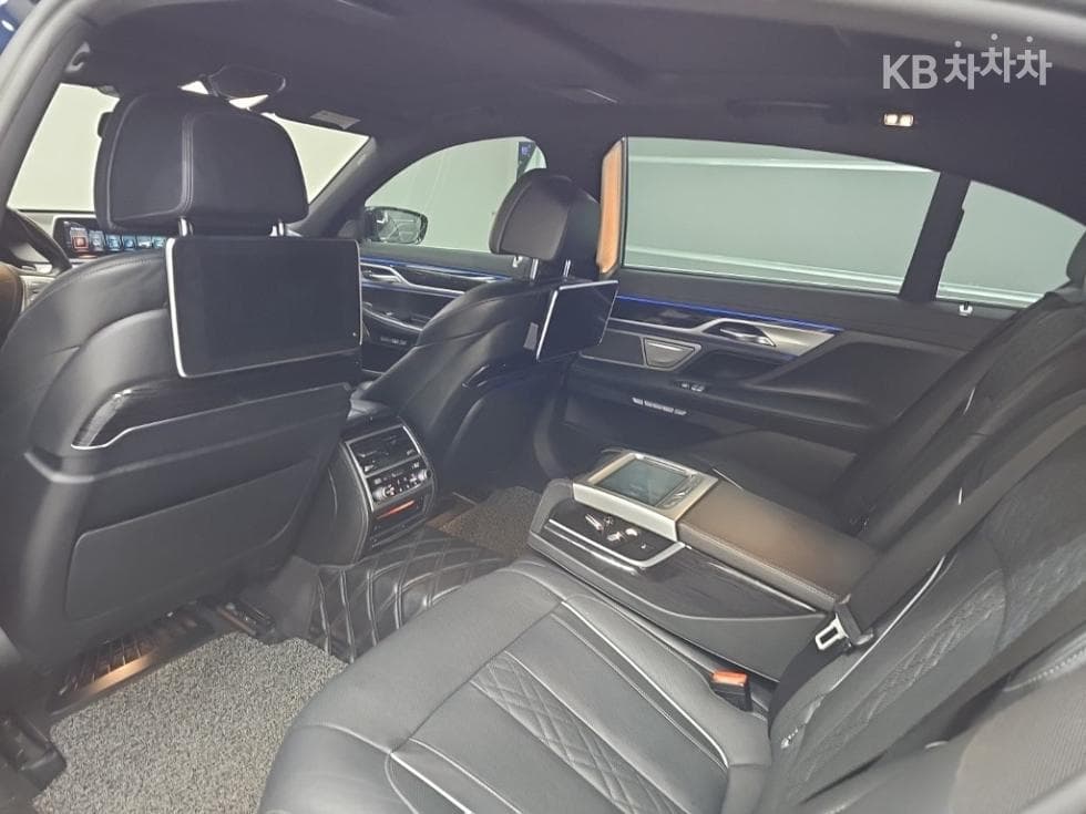 BMW 7시리즈 (G11)740Li xDrive M Sport - 13