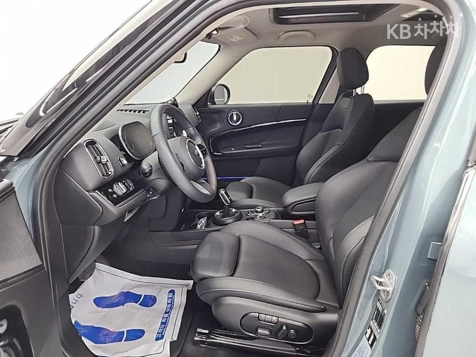 Мини Countryman (F60)1.5 Cooper Classic Plus Стандартен - 11