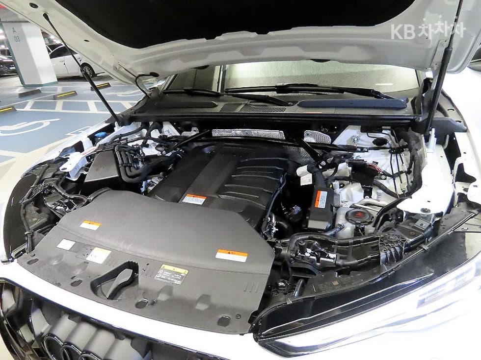 Audi The New Q5(FY)40 Turbo Diesel Injection quattro S-Line - 19