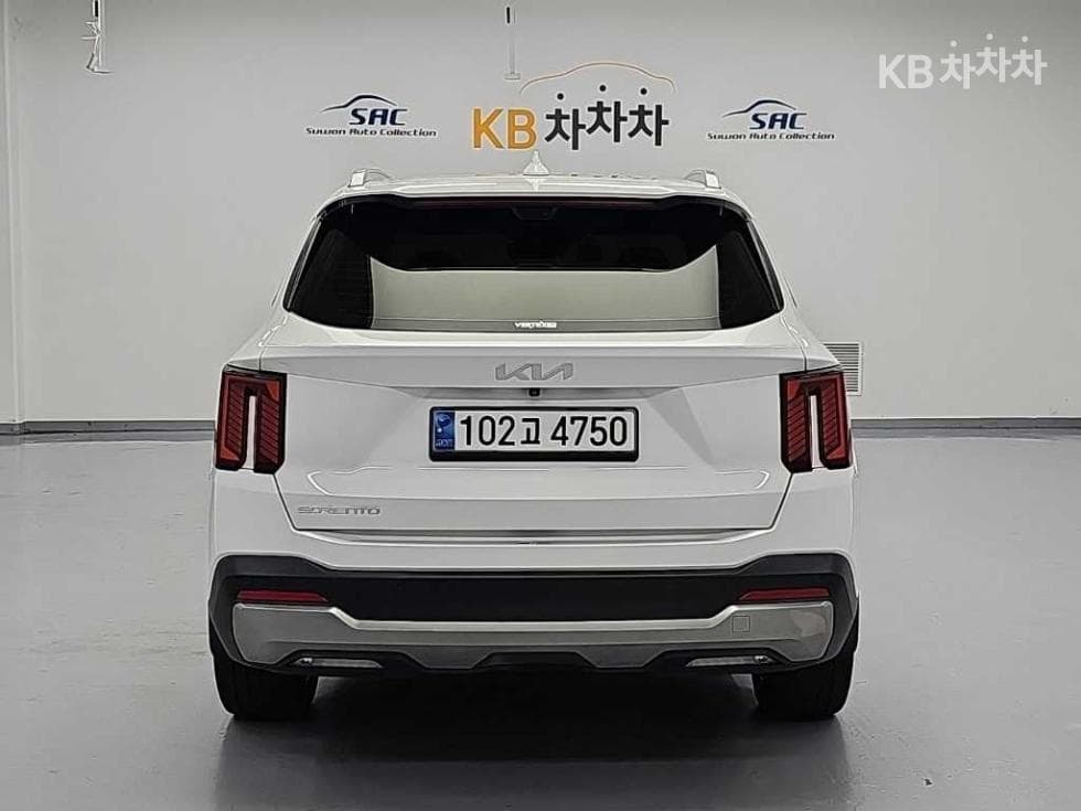 Киа The New (фейслифт) Sorento MQ42.2 Дизел 2WD Signature - 3