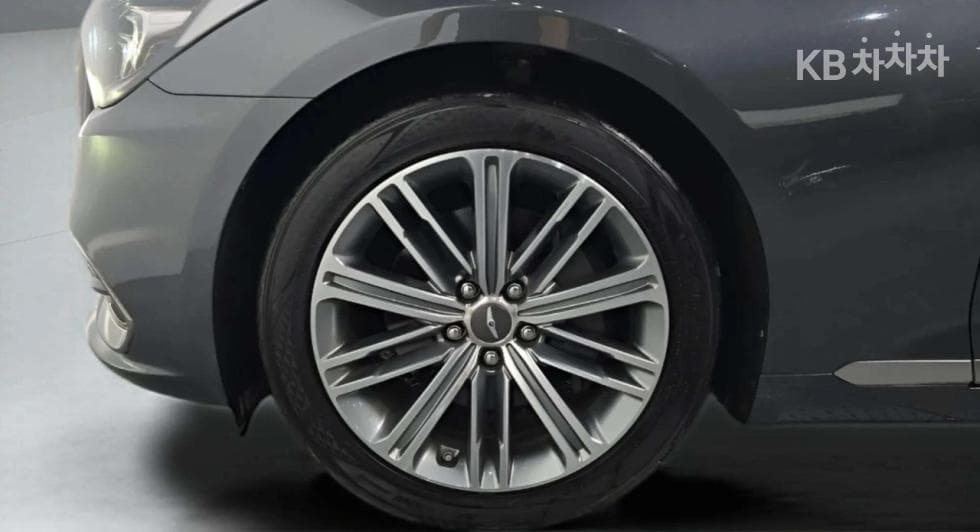 Дженезис G803.3 GDI AWD Лукс Специал (специален признак/издание) - 5