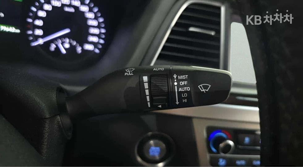 Дженезис G803.3 GDI AWD Лукс Специал (специален признак/издание) - 24