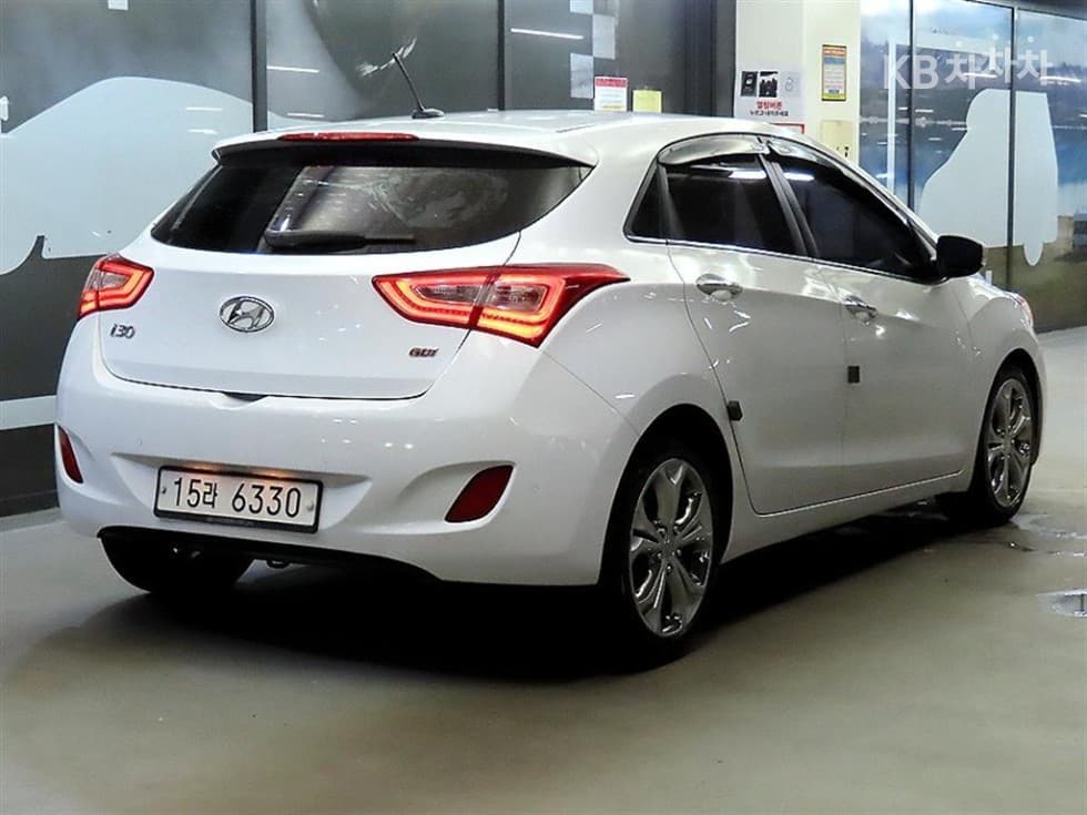 Hyundai i30(신형)1.6 GDI PYL - 4