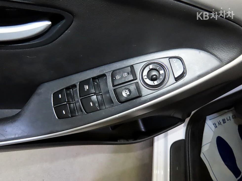 Hyundai i30(신형)1.6 GDI PYL - 13