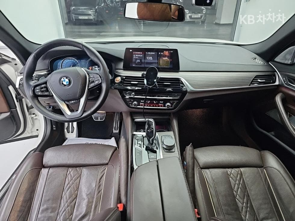 BMW 올Нов5 Серия (G30)520d xDrive M Sport Package Plus - 7