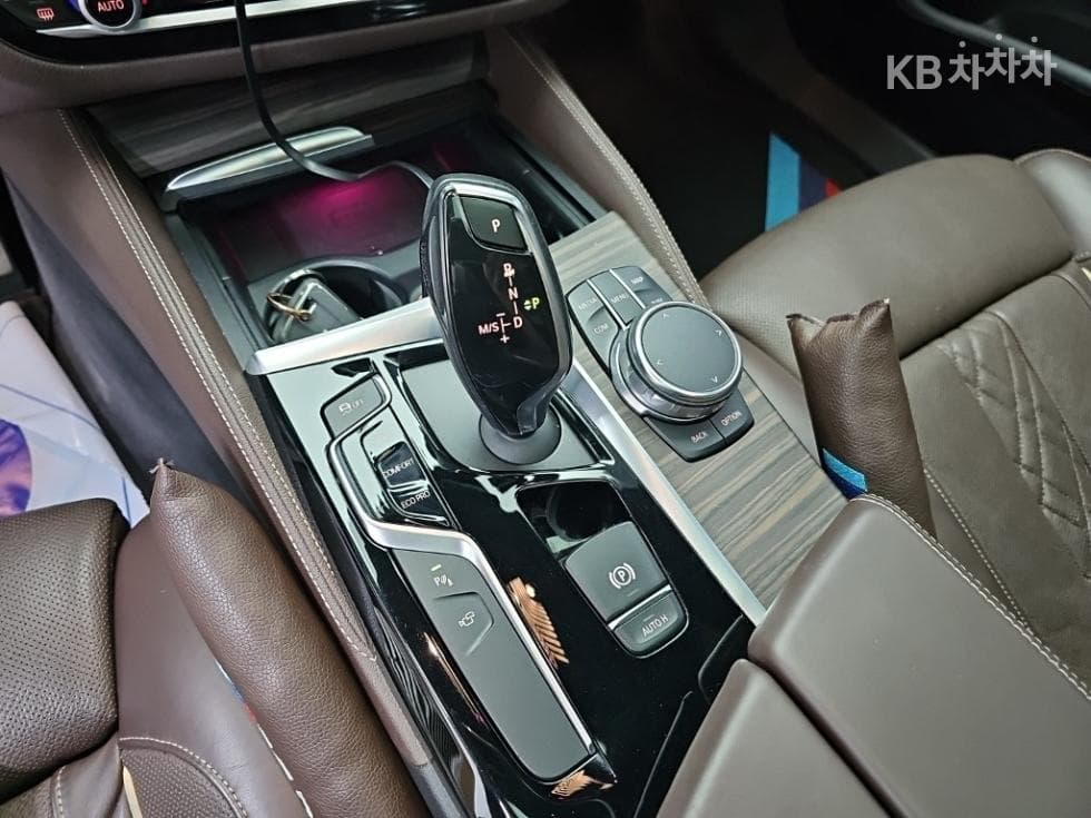 BMW 올Нов5 Серия (G30)520d xDrive M Sport Package Plus - 8