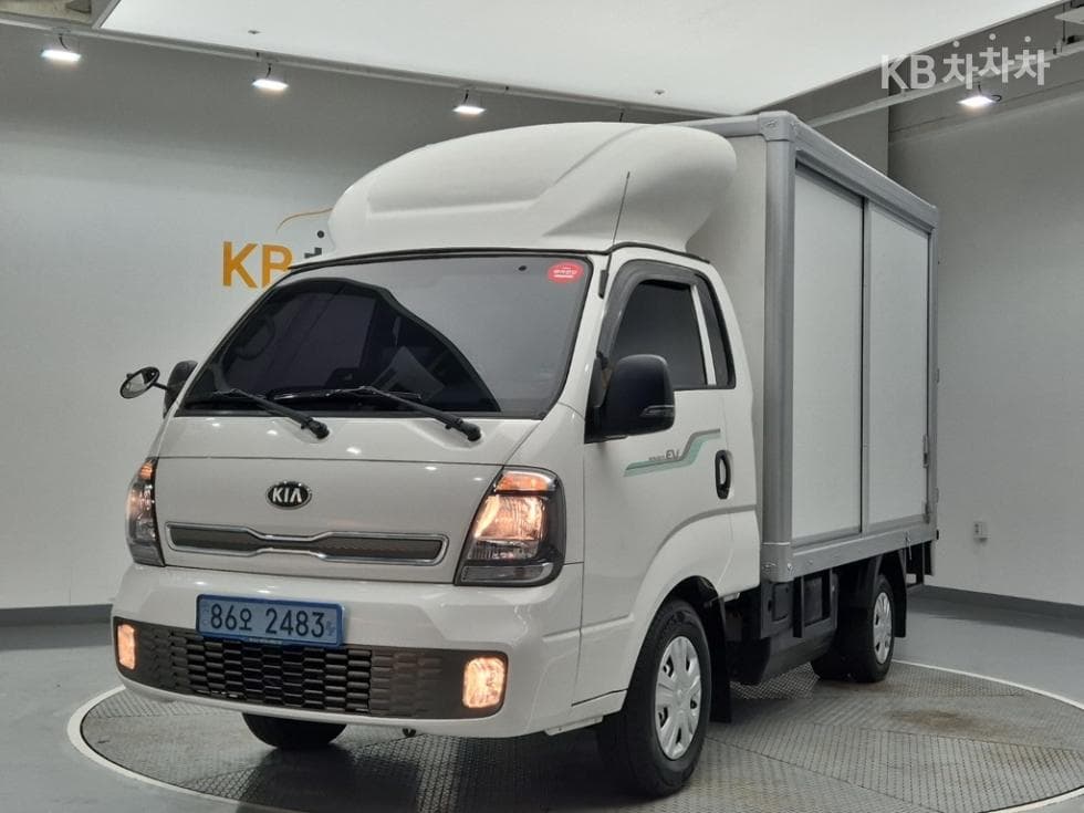 Киа The New (фейслифт) Бонго 3 (лек) EV Box Truck 1 тон Plus형 Королевска кабина Удължено междуосие Стандартен - Image 1