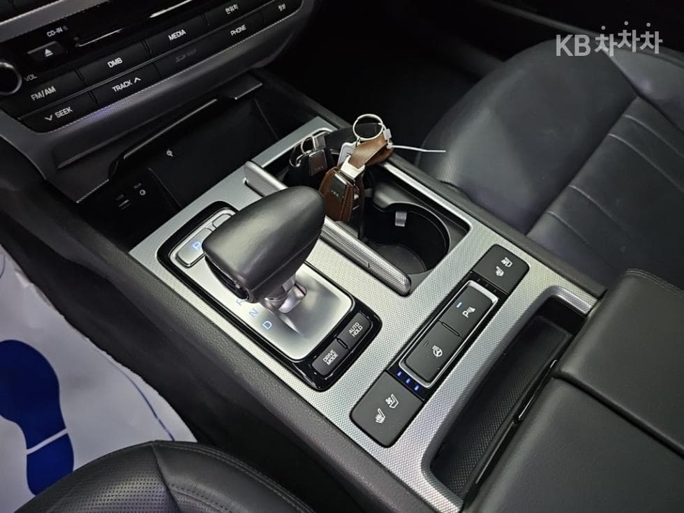 Genesis G803.3 GDI AWD Luxury - 8
