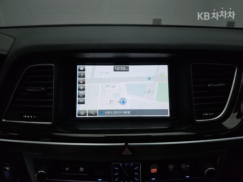 Genesis G803.3 GDI AWD Luxury - 15