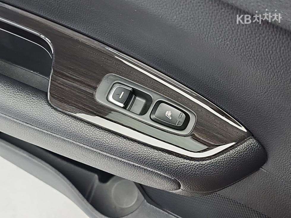 Kia K5 Second generation2.0 Gasoline SX Noblesse Special (special feature/edition) - 14