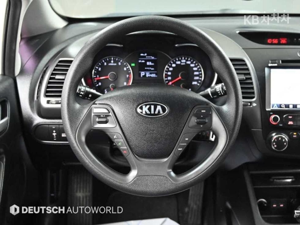 Kia K3Deluxe - 13
