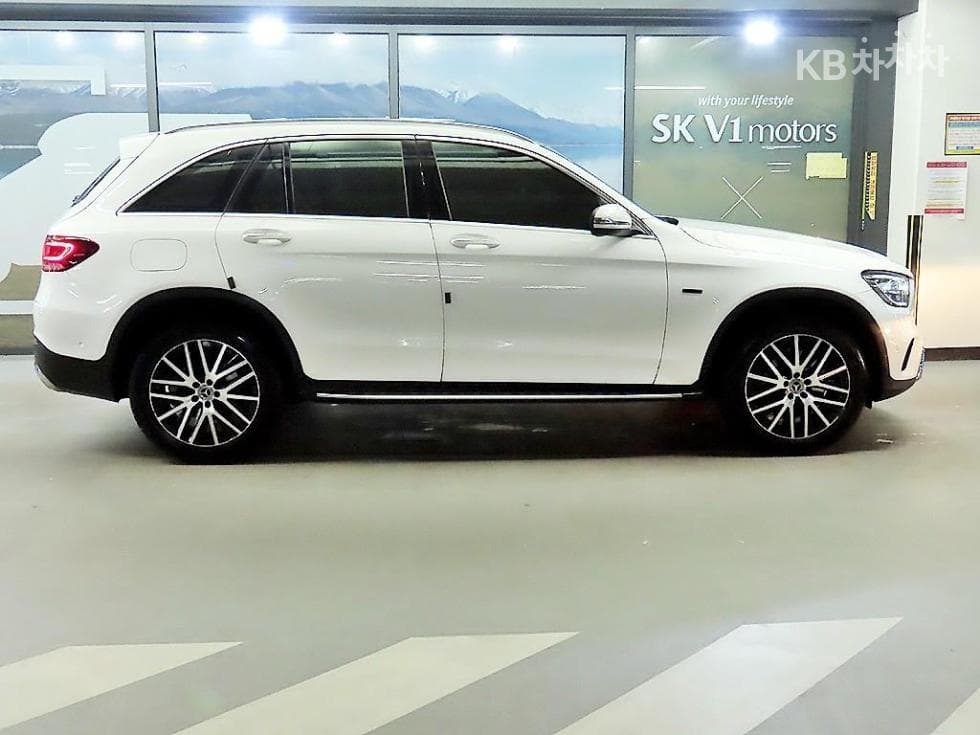 Mercedes-Benz GLC(X253)300 e 4Matic - 3