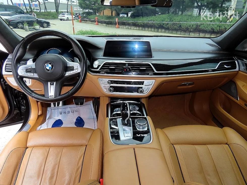 BMW 7시리즈 (G11)M760Li xDrive Standard - 7