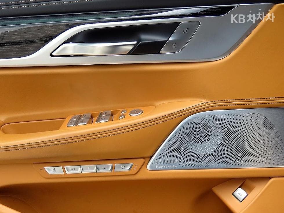 BMW 7시리즈 (G11)M760Li xDrive Standard - 12