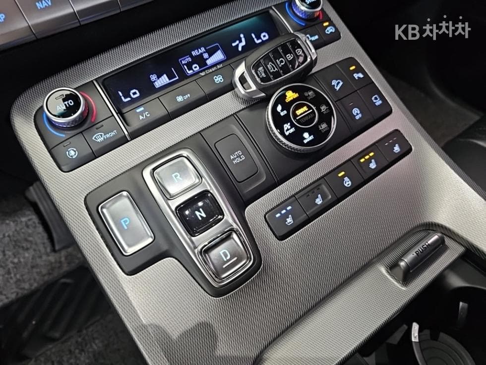 Hyundai Palisade2.2 Diesel 7-seater (Limousine) AWD Exclusive - 8