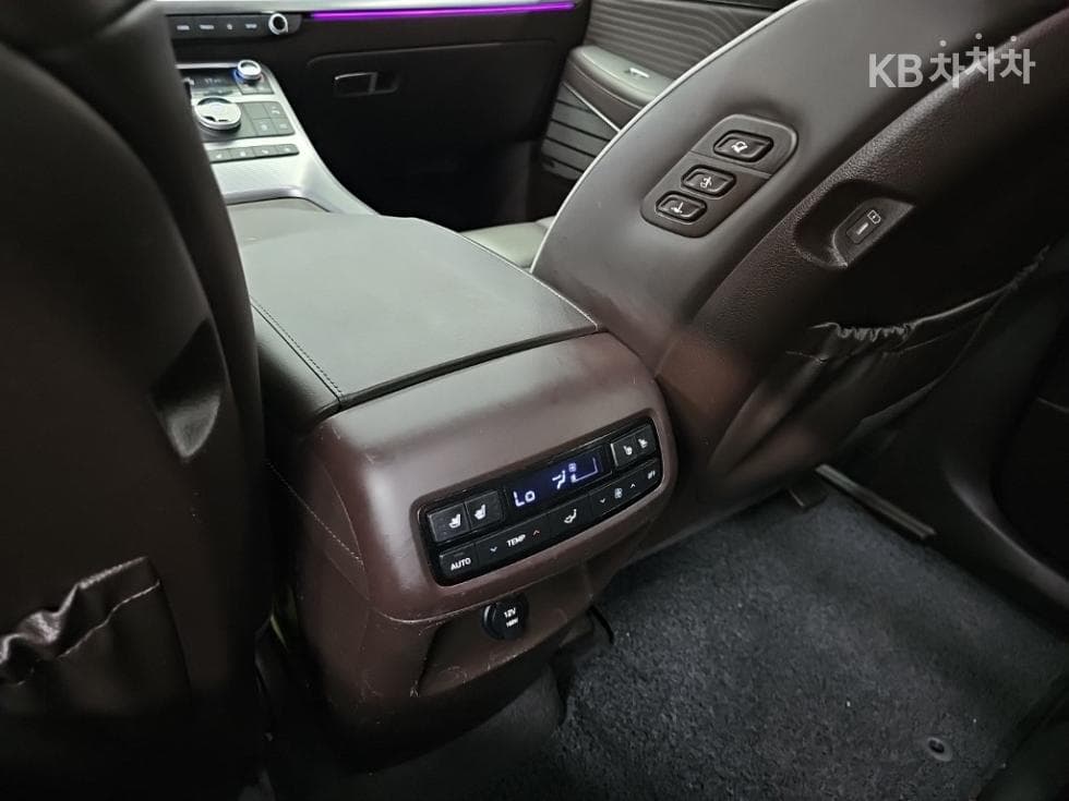 Hyundai The New (facelift) Palisade3.8 Gasoline 2WD Calligraphy - 13