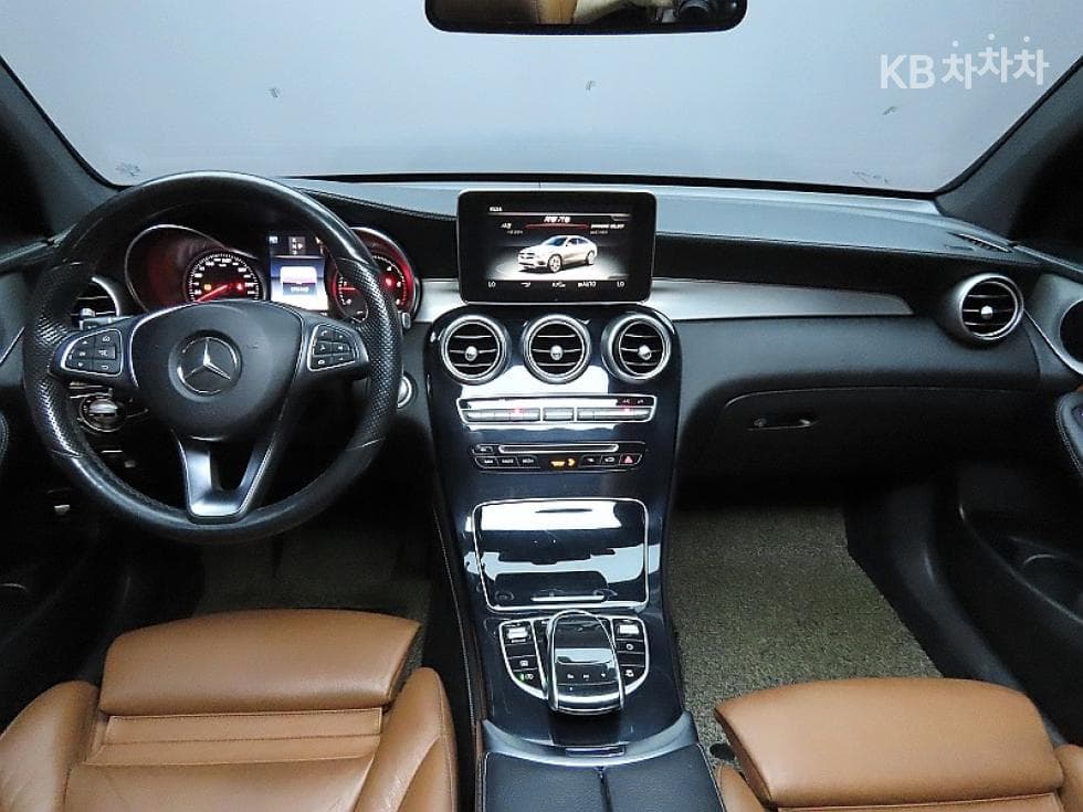 Mercedes-Benz GLC(X253)220 d 4Matic COUPE Premium - 6