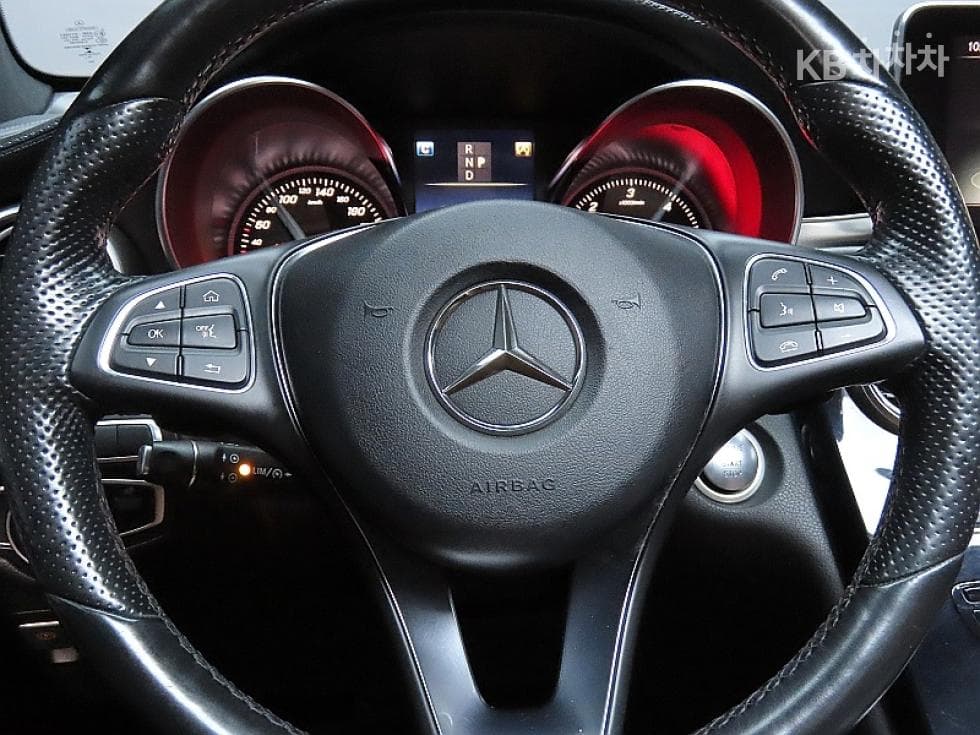 Mercedes-Benz GLC(X253)220 d 4Matic COUPE Premium - 17