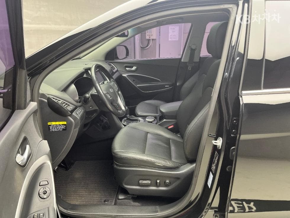 Hyundai Santa Fe DMHyundai R-engine 2.0 diesel 2WD PREMIUM Standard - 5